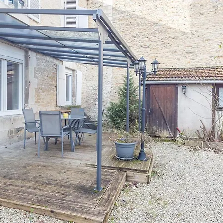 Les Du Jardin - Eden - Option Payante Jacuzzi Appartement Chaumont (Haute-Marne)
